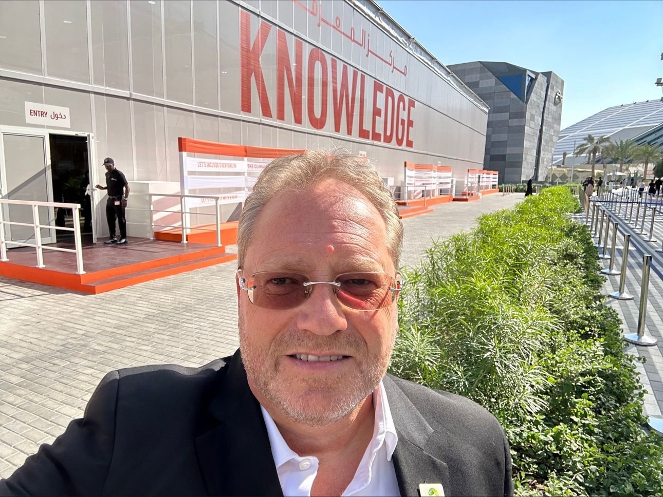 غاري هوبارد في مؤتمر المناخ COP28 في الإمارات العربية المتحدة