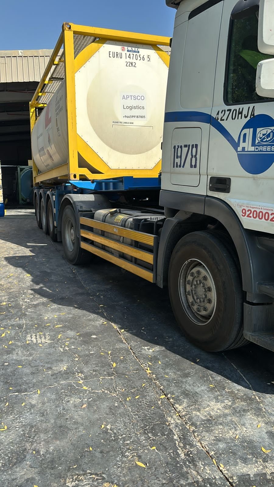 شاحنة الدريس