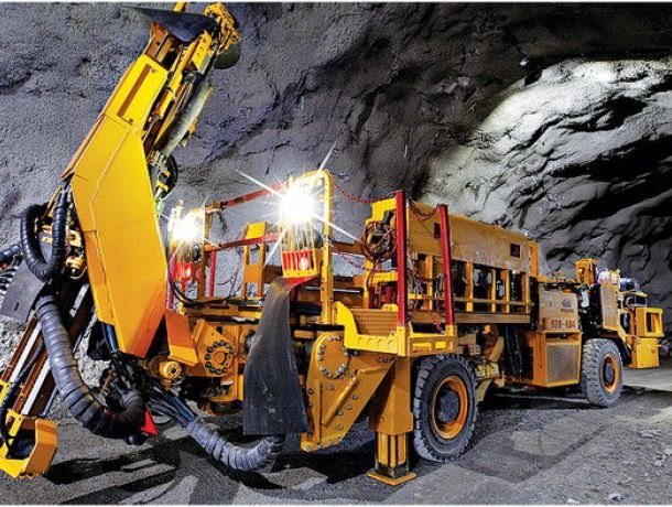 The Mining Industry in Saudi Arabia image